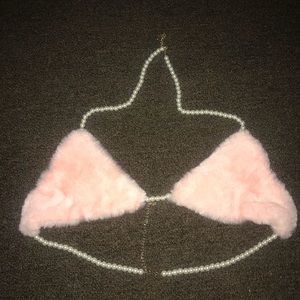 Pink Fuzzy Bra W/ Pearls 💗